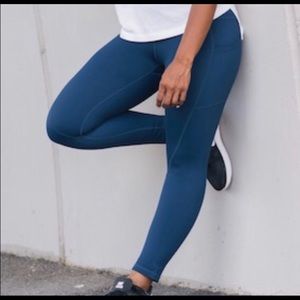 Zyia active navy blue 7/8 leggings
